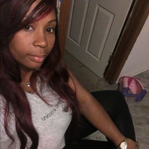 Meet your Posher, Janay